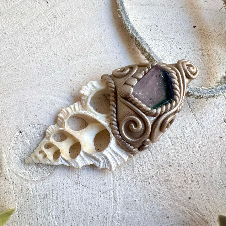 Handmade Seashell Slice & Bi-Color Tourmaline Pendant Necklace – Nature Inspired Gemstone Jewelry