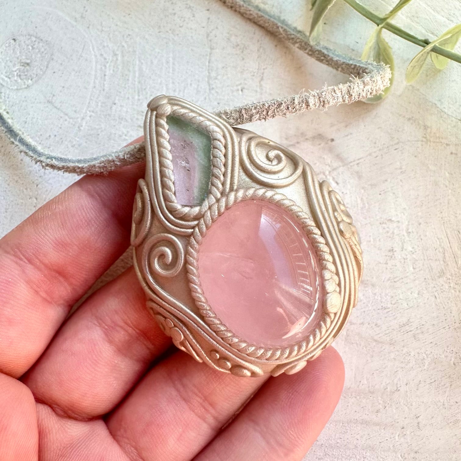 Fantasy jewelry crystal necklace for unconditional love and emotional balance