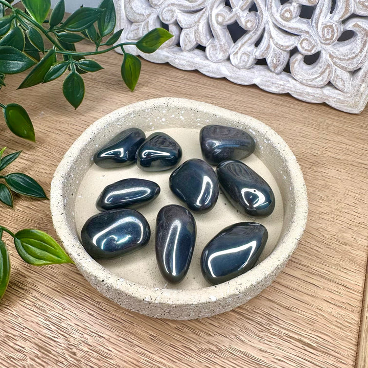 Grounding crystal for meditation and calmness