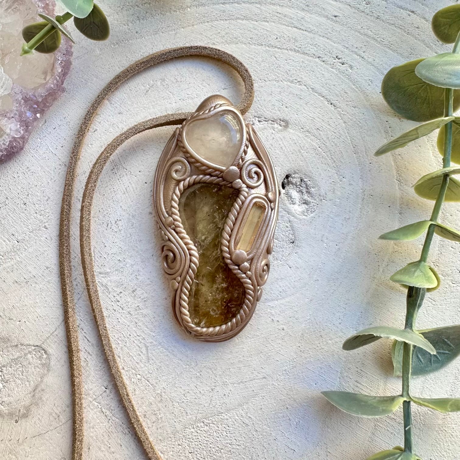 Healing crystal pendant with citrine and imperial topaz