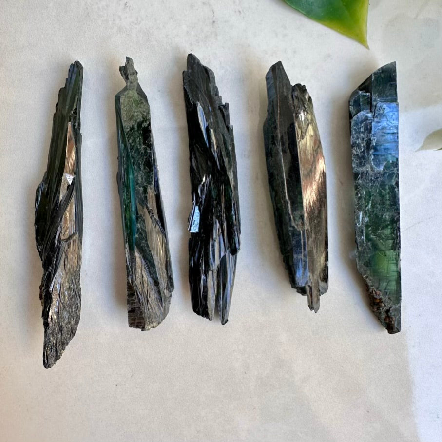 Natural Vivianite blade – medium green crystal for collectors